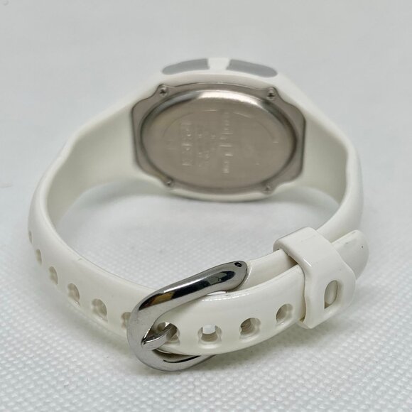 New Balance N4 Quartz Digital Unisex Watch white tone 35mm 50MWR  running - Picture 5 of 7